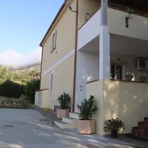 Hébergement de vacances Casa Oleandri